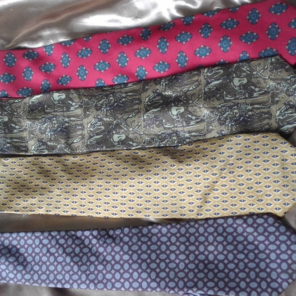 - 5 designer silk neckties $25+free shirt&sh… - Picture 6 of 8